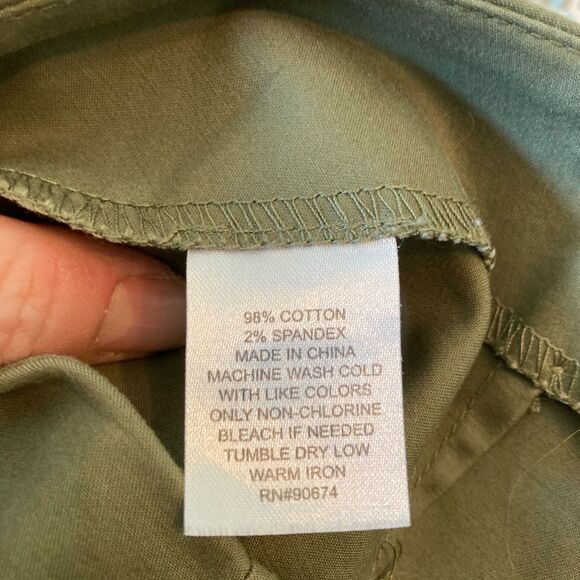 Boston Proper Olive High waist Smooth front Side Zip Pants NWOT - Picture 9 of 9